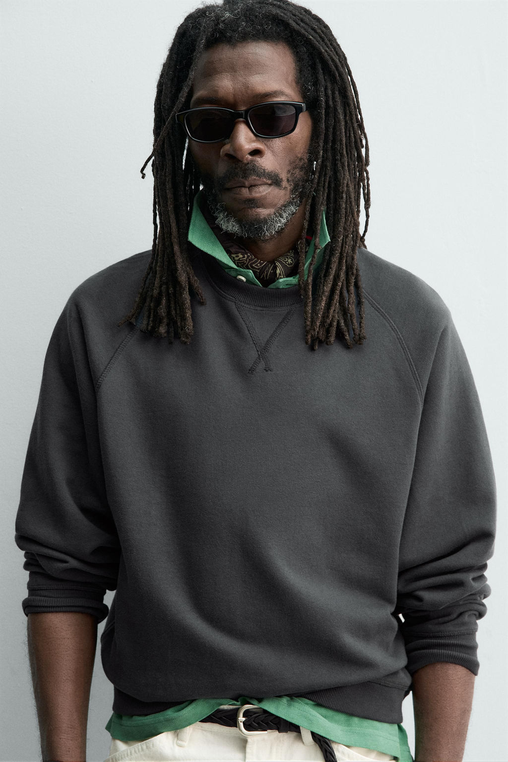 SUDADERA LAVADA CREWNECK AARON LEVINE X ZARA / Marino  фото 6