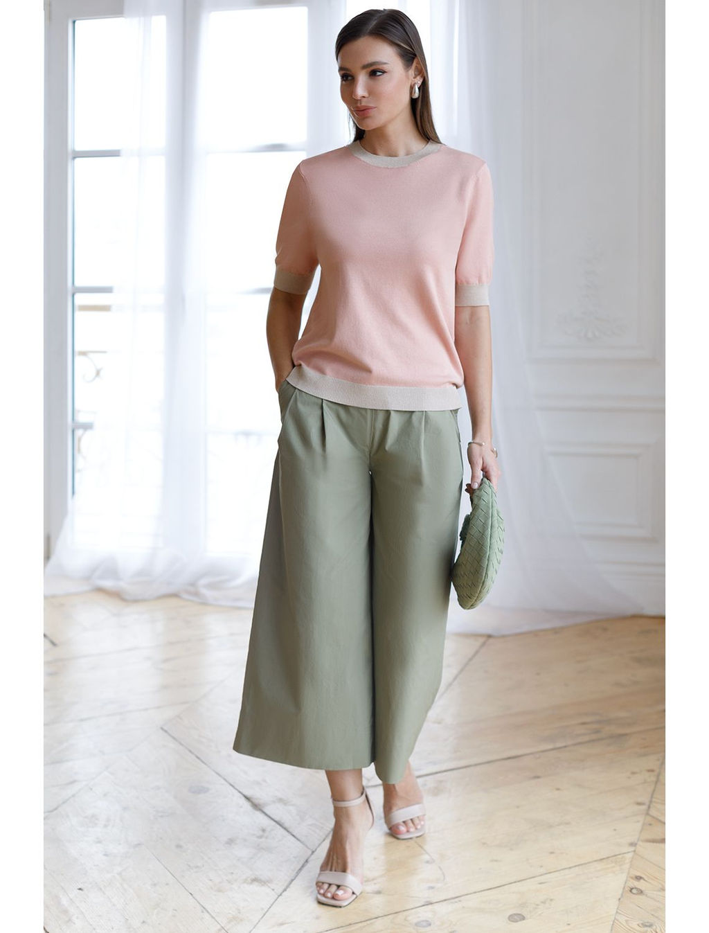 Джемпер с коротким рукавом тонкой вязки из вискозы с люрексом