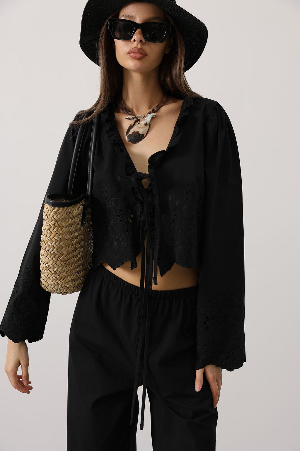 Siyah %100 Pamuk Poplin Baglamal? Brode Detayl? Dokuma Bluz TWOSS25BZ00595 - Trendyolmilla фото 3