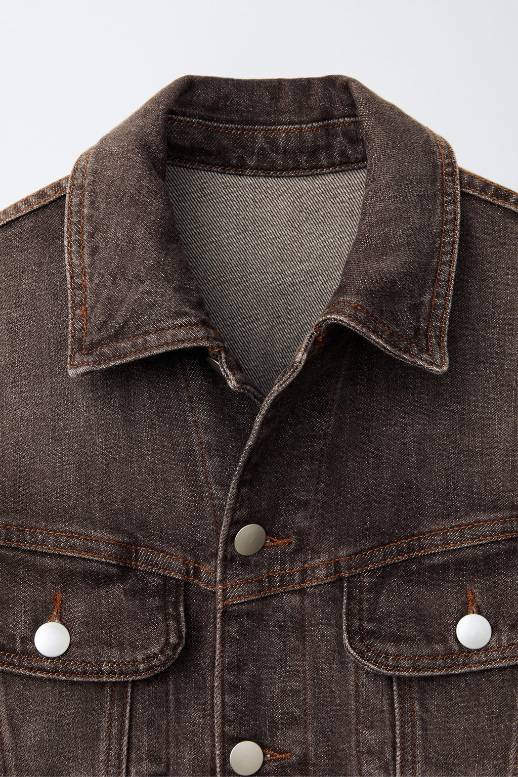 CAZADORA DENIM EFECTO LAVADO / Marr?n - Zara фото 4