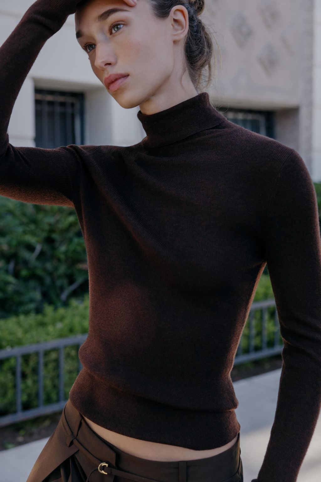 WOOL HIGH NECK JUMPER