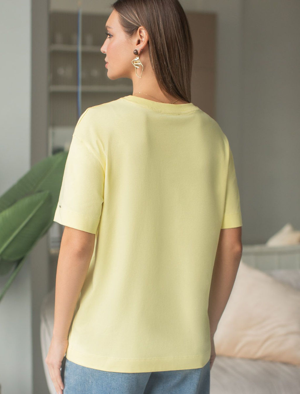 Свободная футболка из премиального хлопка с эластаном