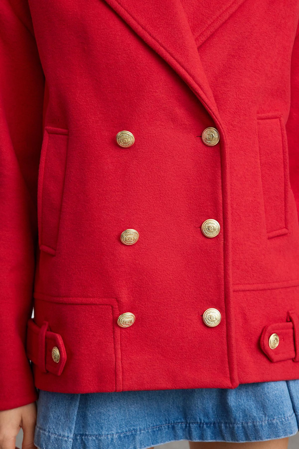 K?rm?z? Dugme Detayl? Yumusak Dokulu Regular K?sa Kaban TWOAW25KB00091