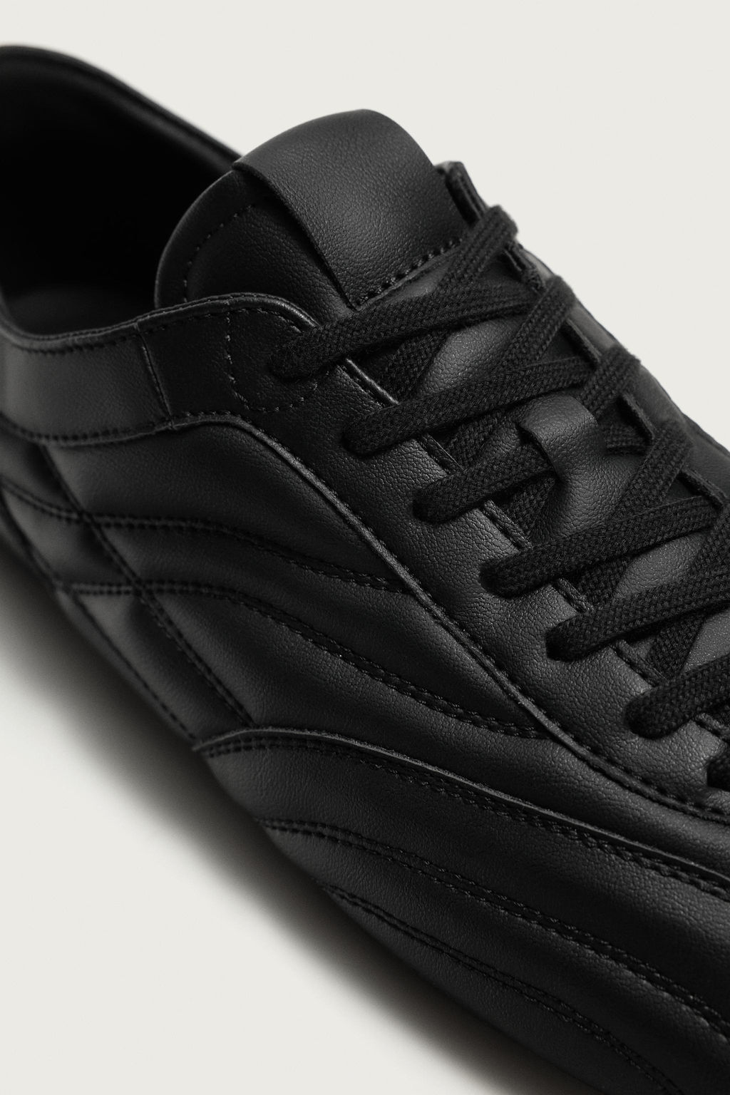 ZAPATILLA ACOLCHADA / Negro - Zara фото 5