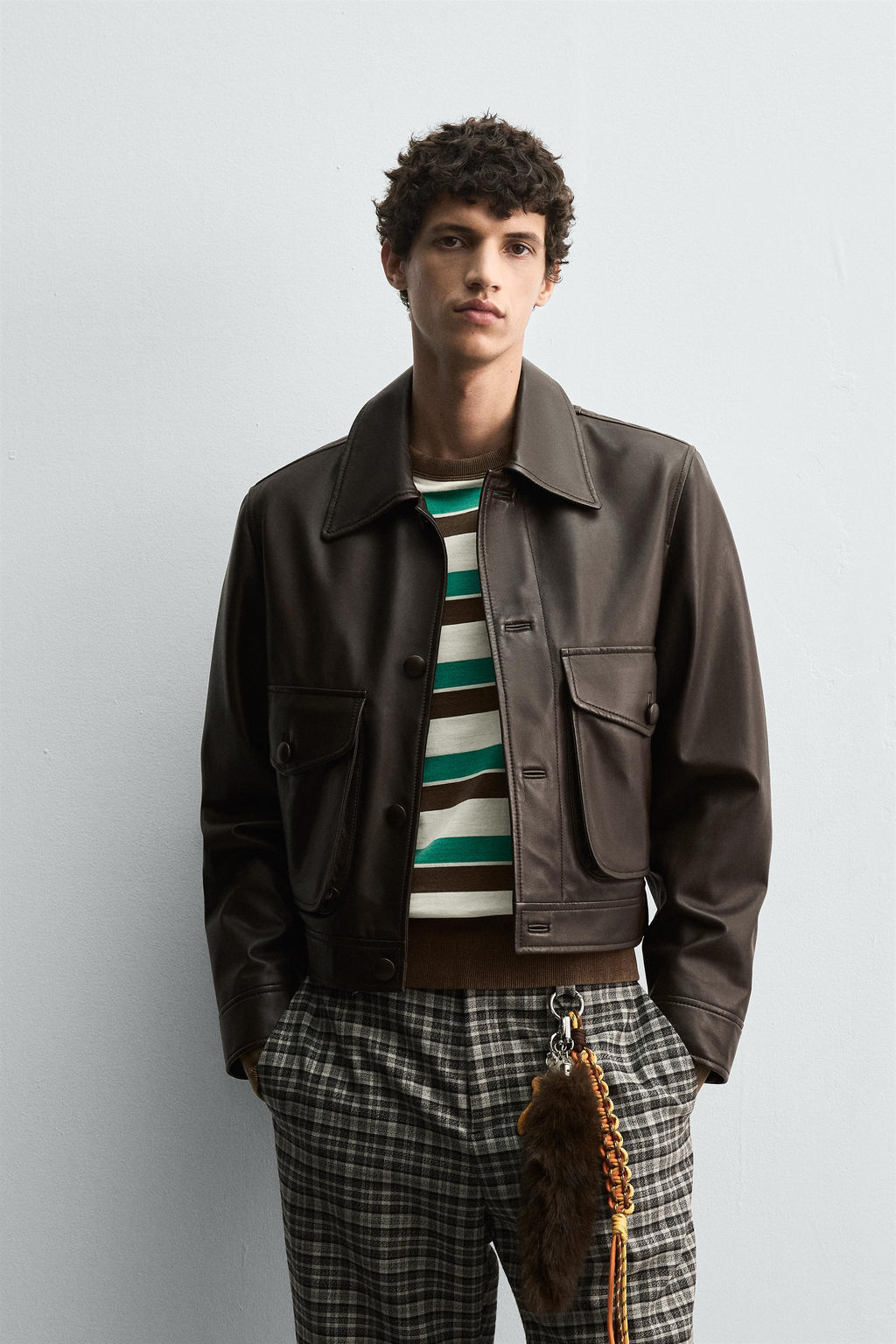 LEATHER JACKET HARRY LAMBERT FOR ZARA X DISNEY  фото 2
