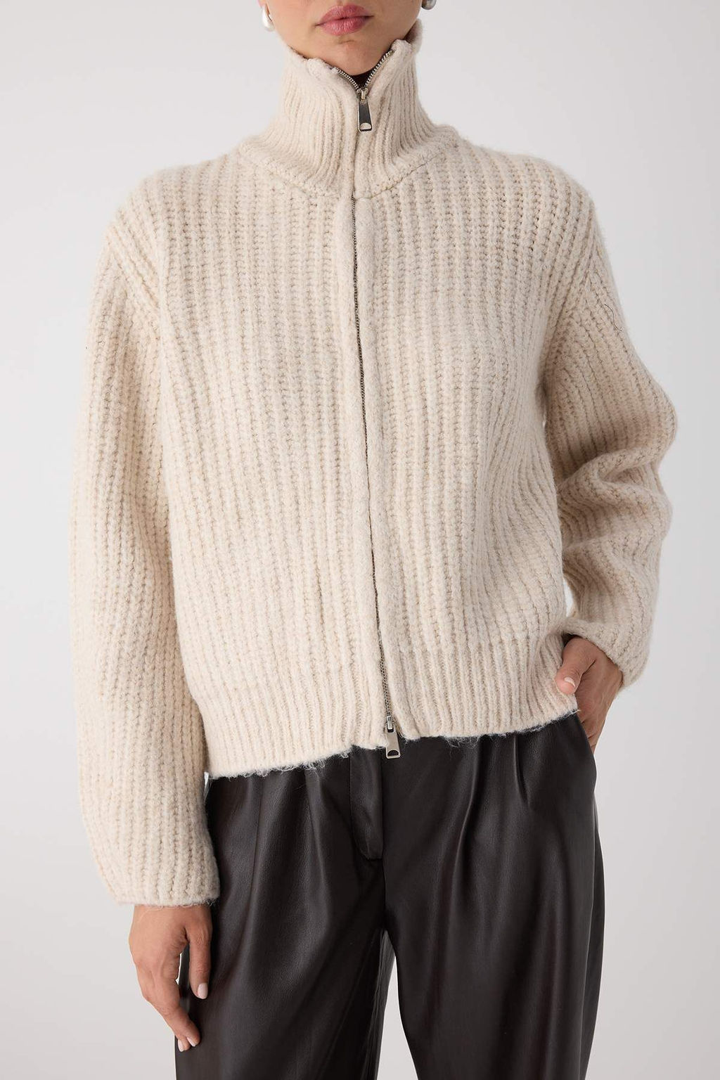 Wardrobe Essentials Tas Fermuarl? Yumusak Dokulu Genis Kal?p Triko H?rka|TWOAW26HI00049