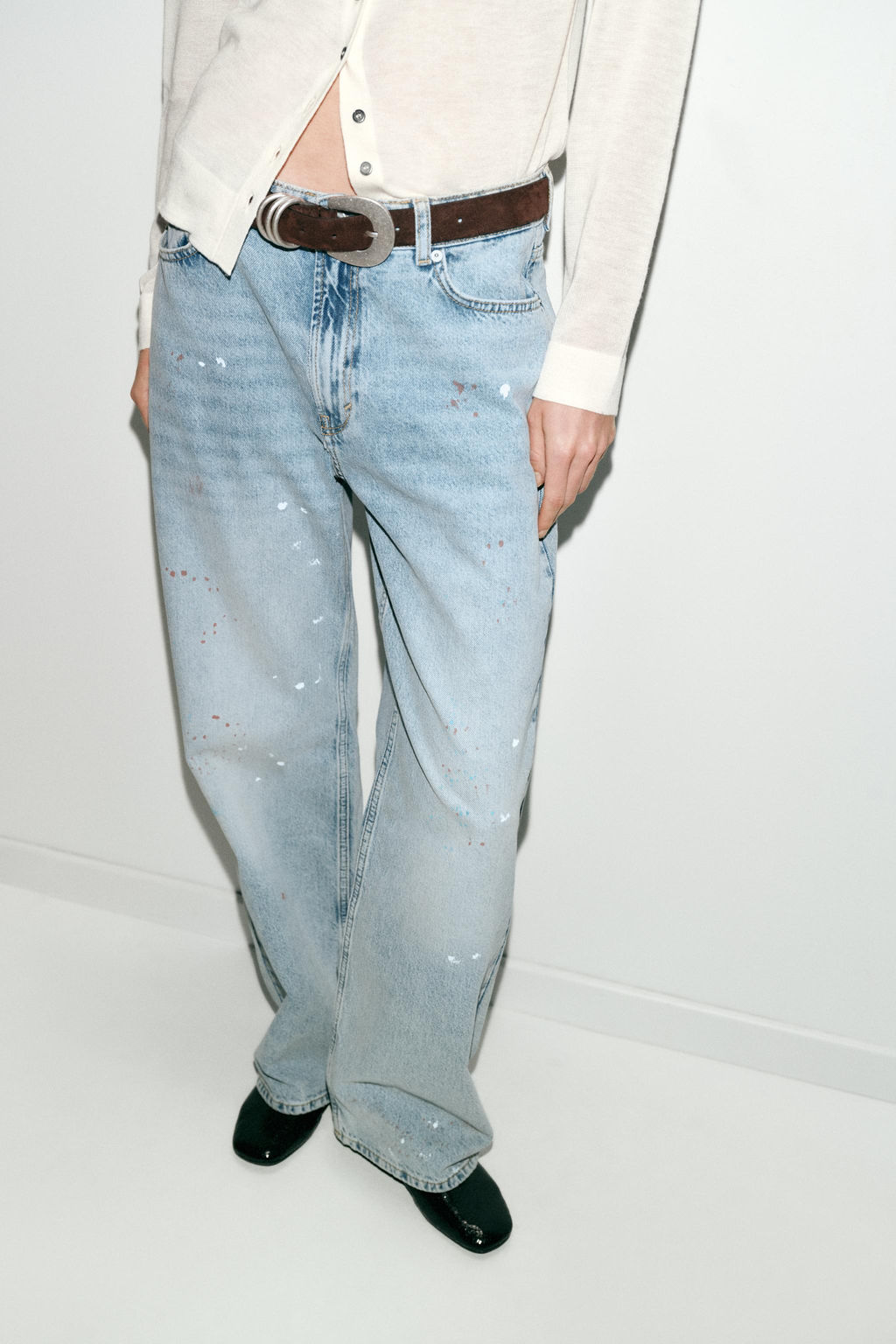 Z1975 LOOSE MID-WAIST PAINT-EFFECT JEANS - Zara фото 14
