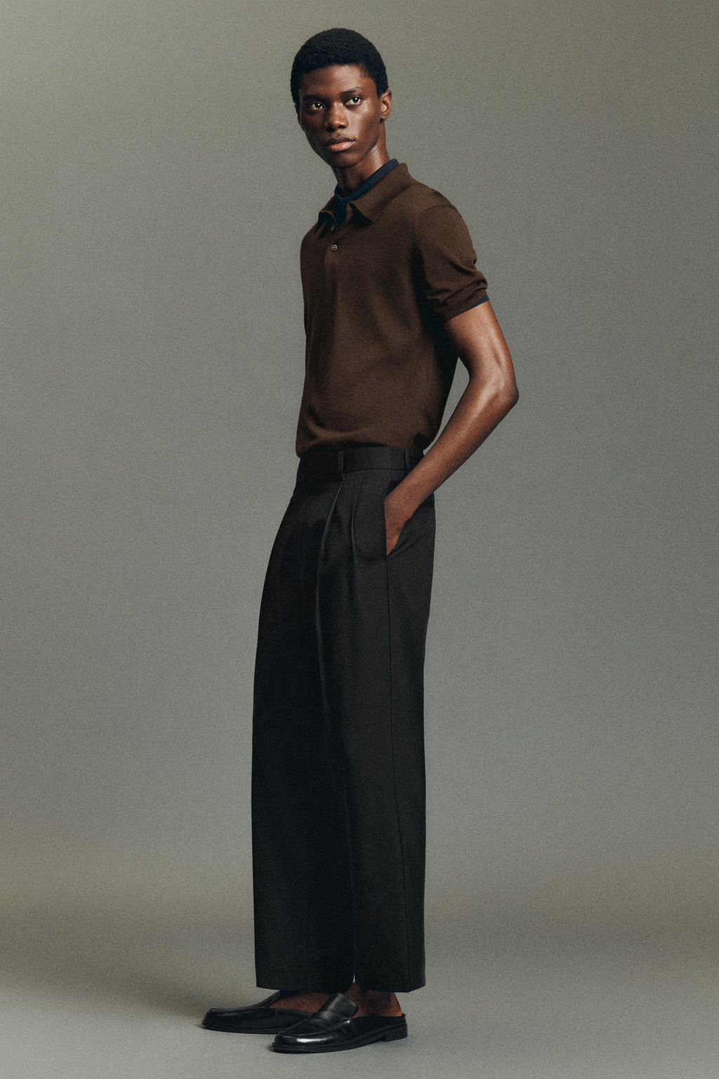 PANTAL?N DE PINZAS TAPERED LEG RELAXED FIT - H&m фото 5