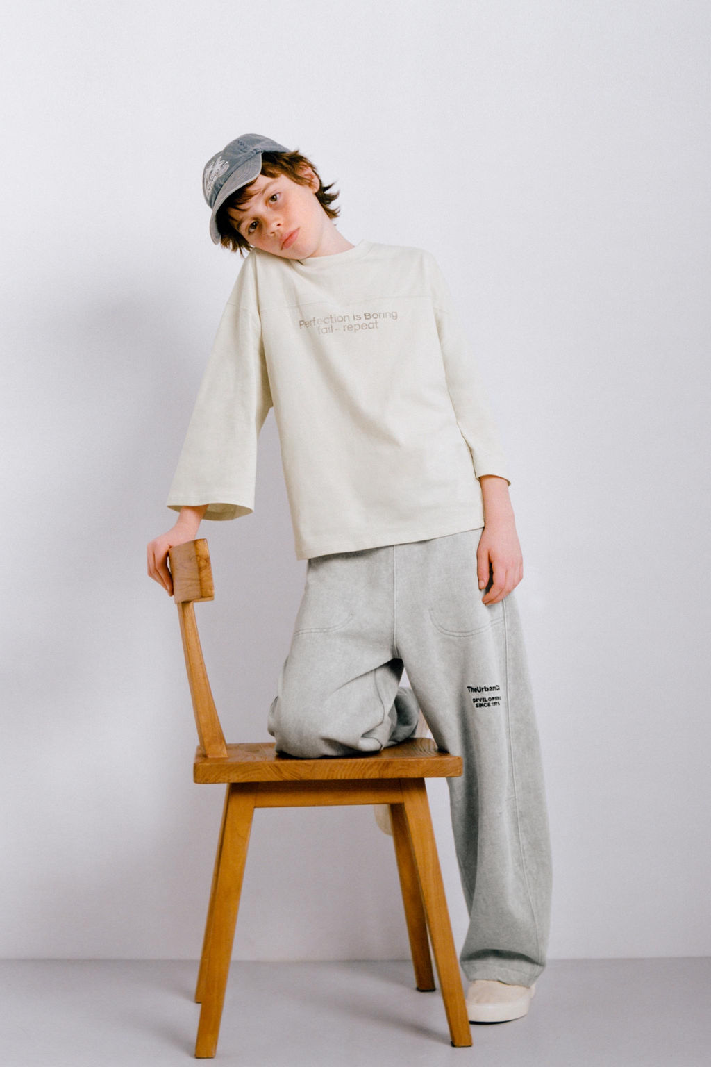 BARREL PLUSH TROUSERS WITH SLOGAN - Zara фото 10