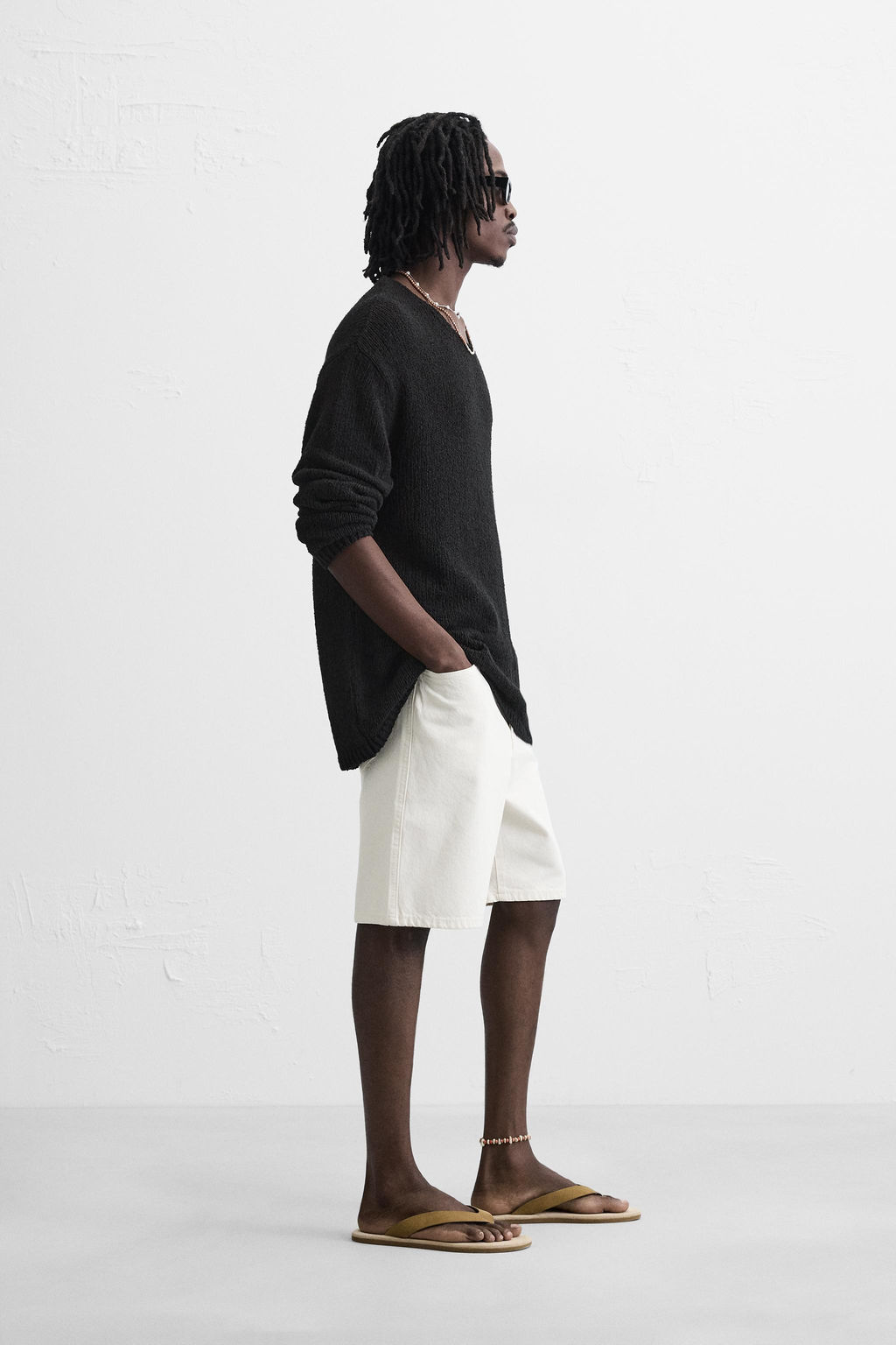 STRAIGHT-LEG DENIM BERMUDA SHORTS