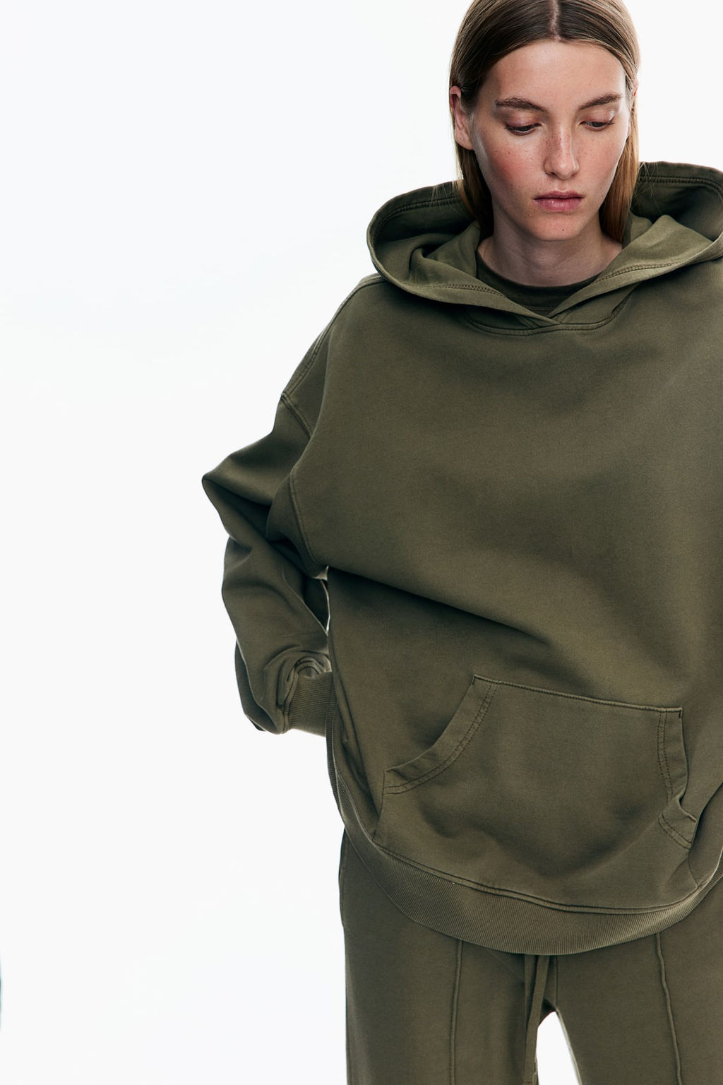 Sudadera oversize con capucha - H&m фото 3