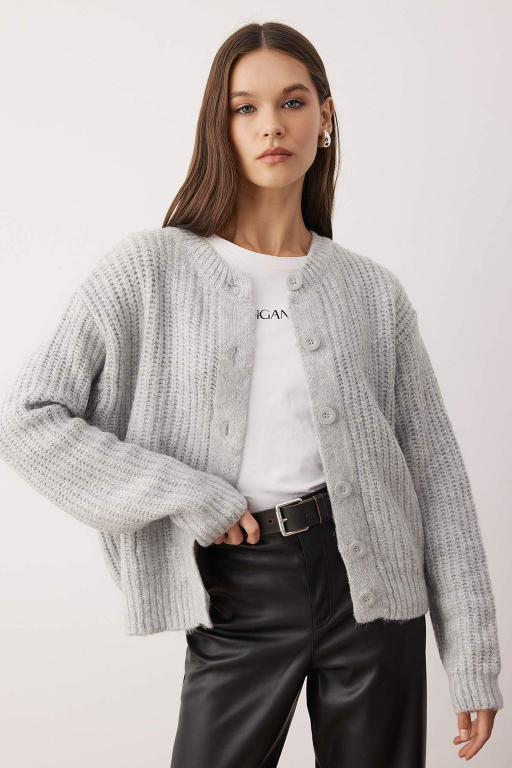 Wardrobe Essentials Gri Yumusak Dokulu Basic Triko H?rka | TWOAW26HI00204