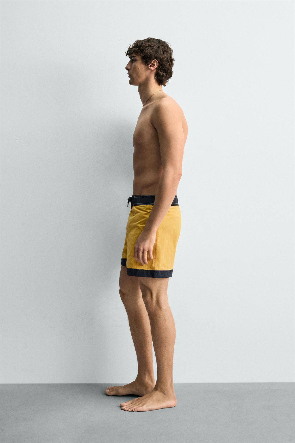 BA?ADOR LARGO CONTRASTE / Amarillo claro - Zara фото 4