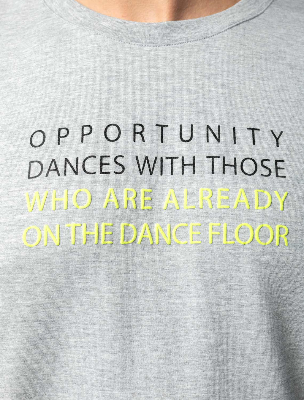 VILATTE / Футболка мужская серая с принтом  фото 3