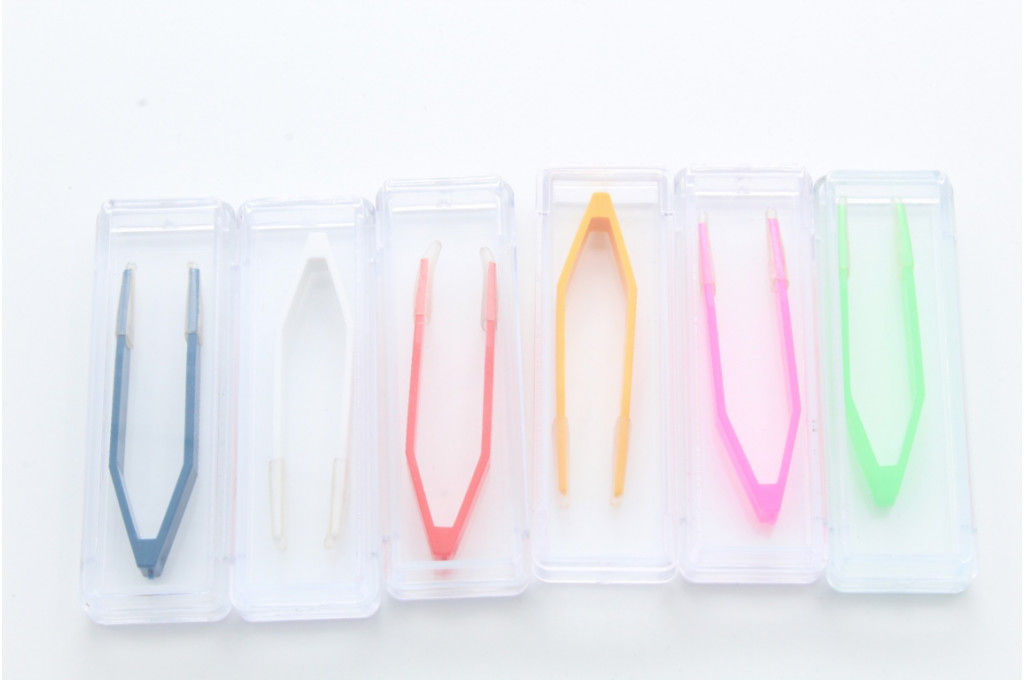 ПИНЦЕТ ДЛЯ ЛИНЗ P-0001 (6 СМ) 1 ШТУК