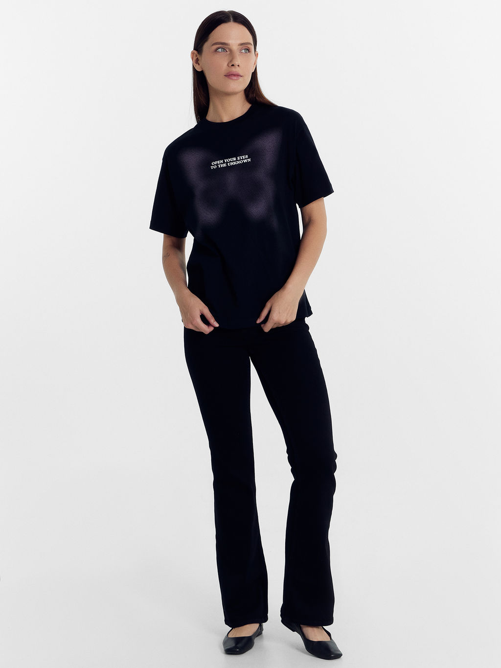 Футболка женская черная с принтом черный +печать 112678 - Mark formelle фото 8