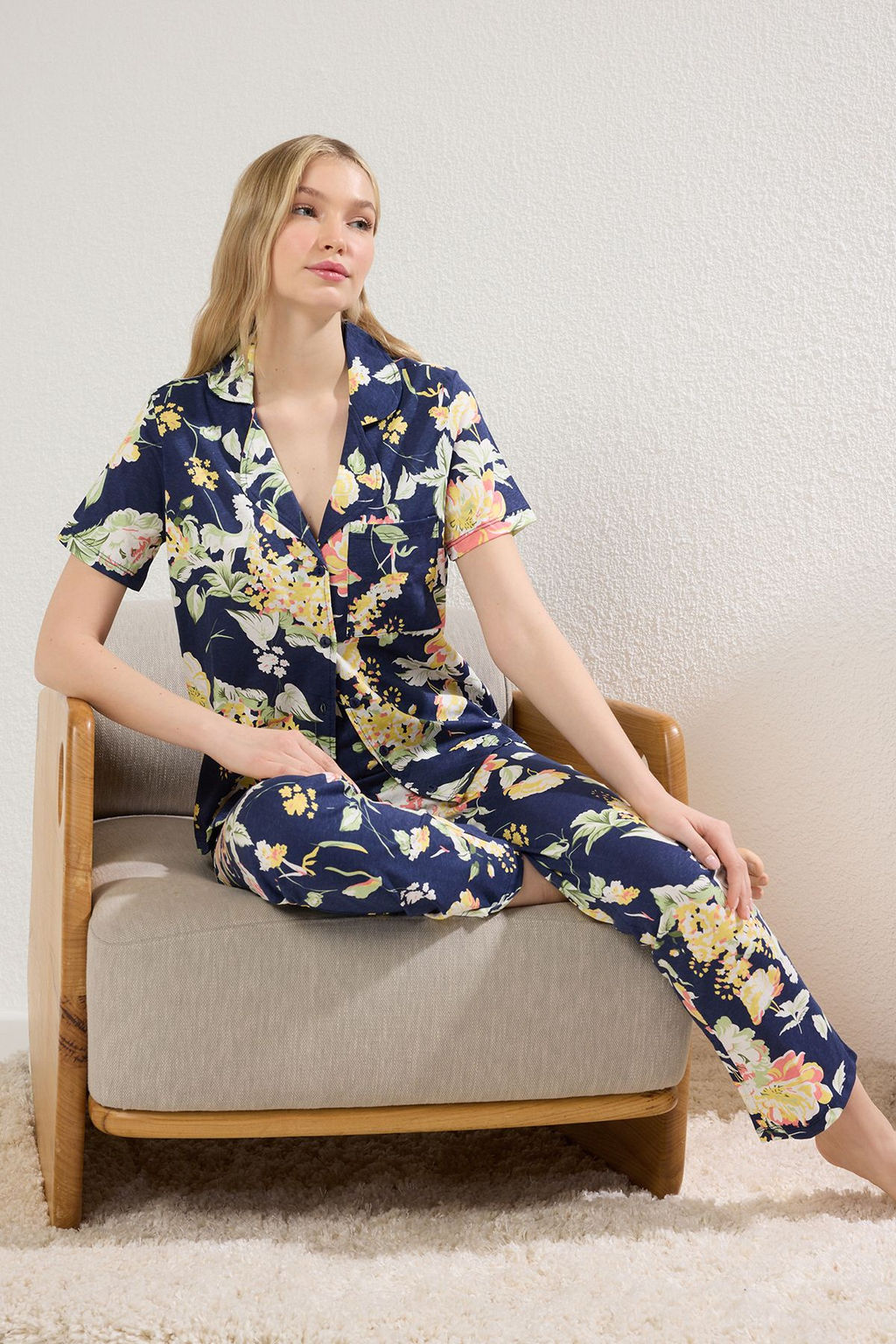 Trendyolmilla Sar? %100 Pamuklu Cicek Desenli Gomlek-Pantolon Orme Pijama Tak?m? THMSS20PT0063