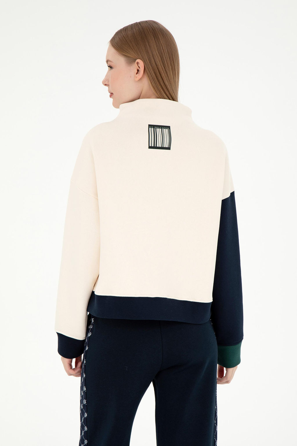 Женский кремовый свитшот Неожиданная скидка в корзине - U.s. polo assn фото 5