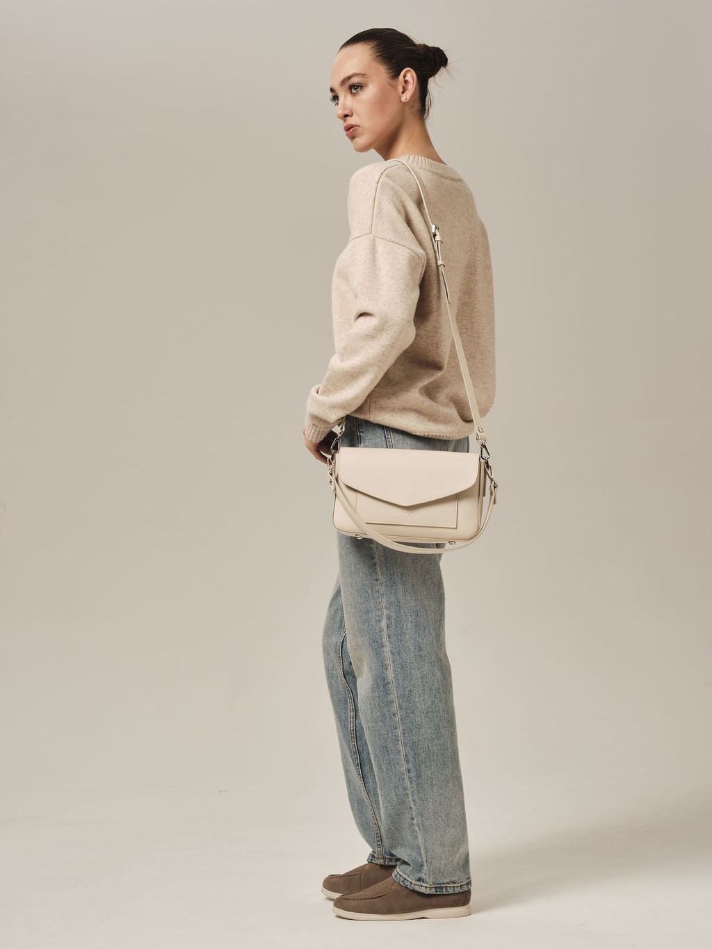 Кожаная сумка Rosie DBR 31158 светлый крем фото 4