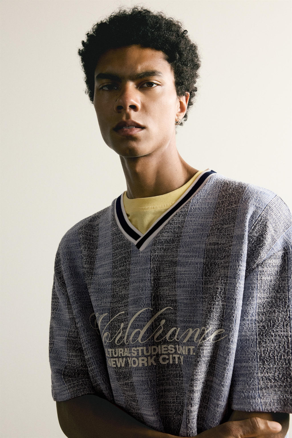 SUDADERA JACQUARD BORDADO F?TBOL RETRO / Azul - Zara фото 5