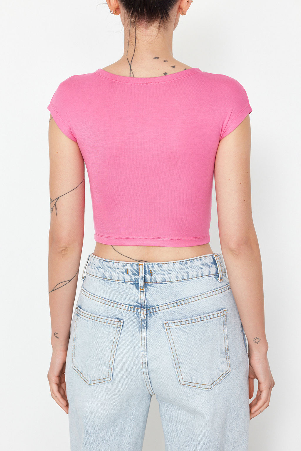 Siyah Crop Fitted Orme T-Shirt TEDSS24TS00017 - Trendyolmilla фото 8