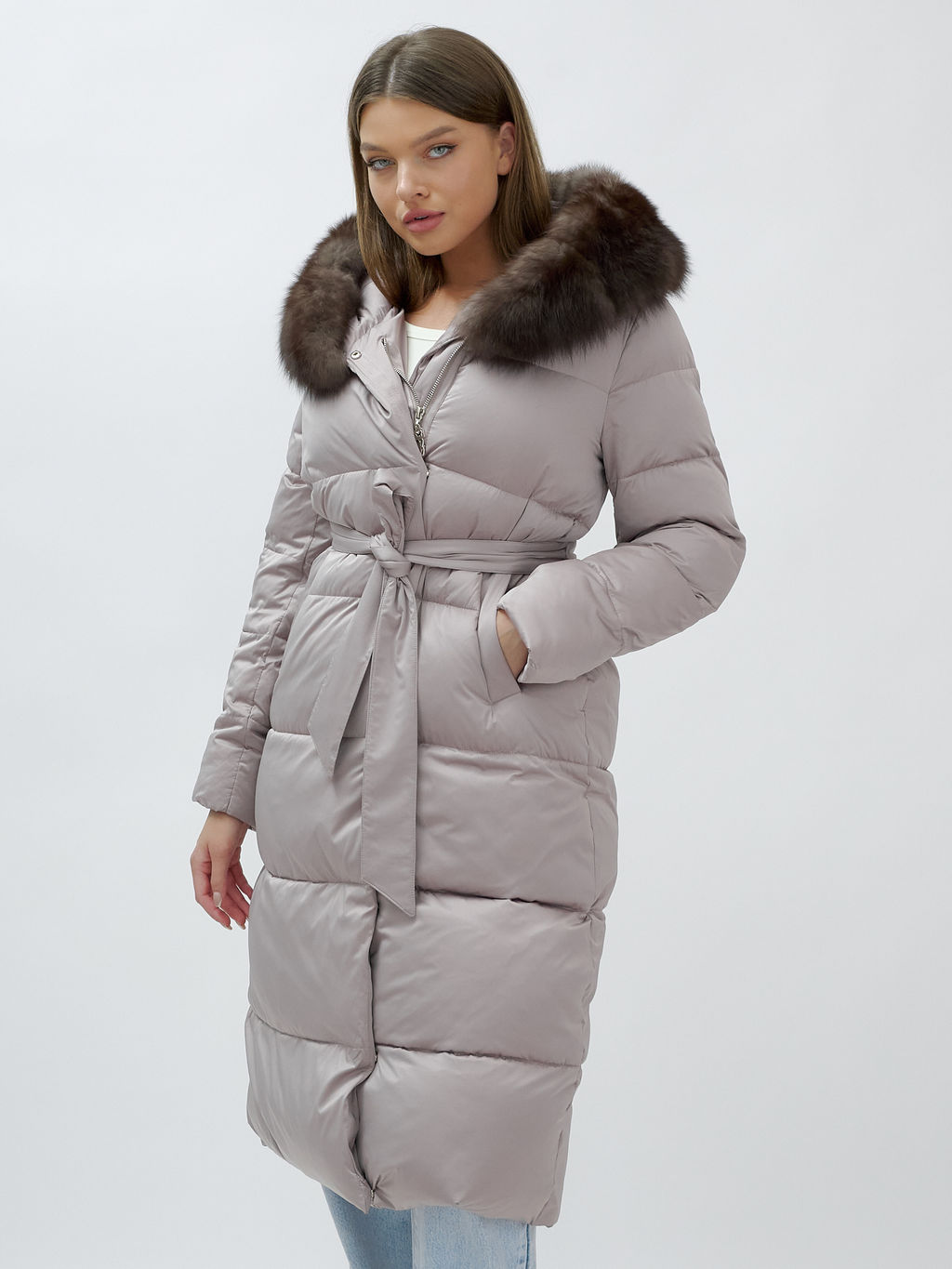 с мехом песец люкс класса Пальто зимние Бренд Visdeer, бежевого цвета  фото 13