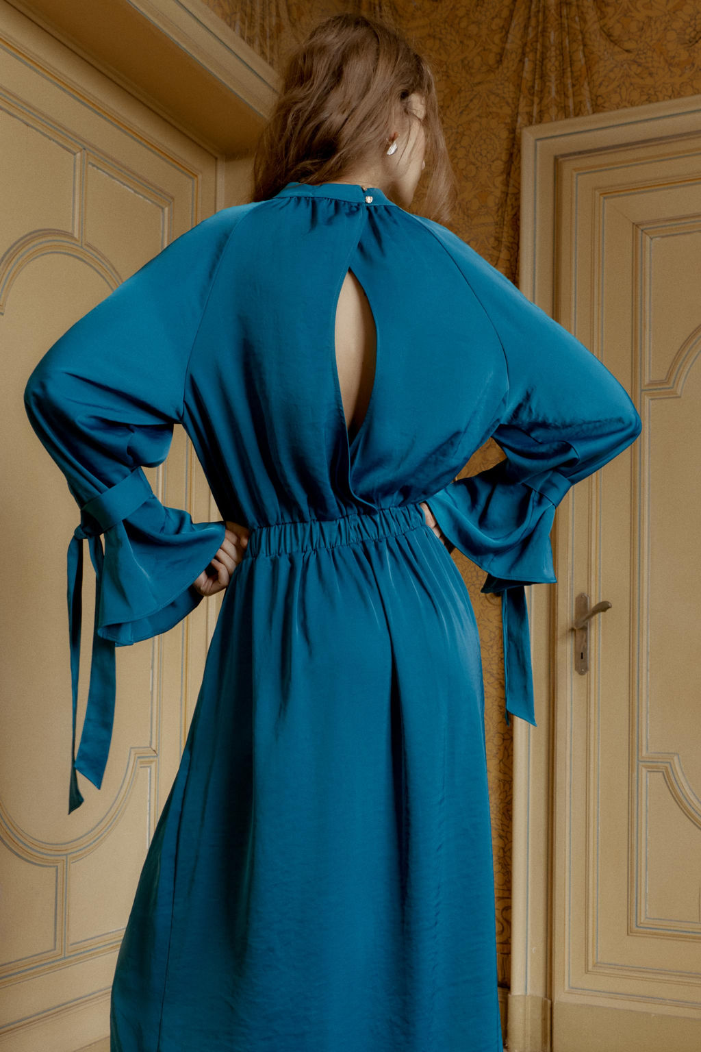 SATIN MIDI DRESS WITH BOWS - Zara фото 6