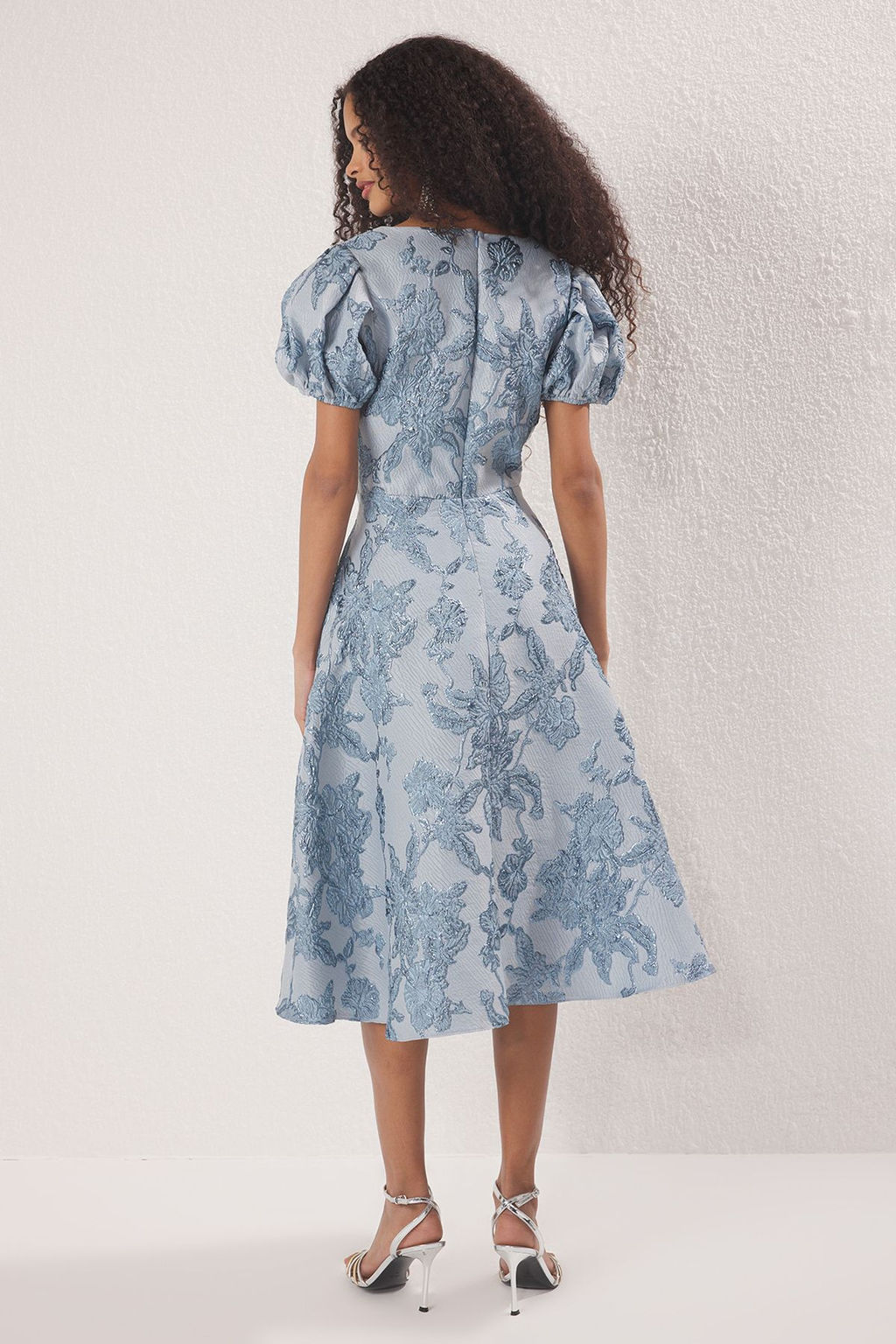 Trendyolmilla Ac?k Mavi A-Kesim Jakarl? Dokuma Midi S?k Abiye Gece Mezuniyet Elbisesi TPRSS25EL00202 фото 12