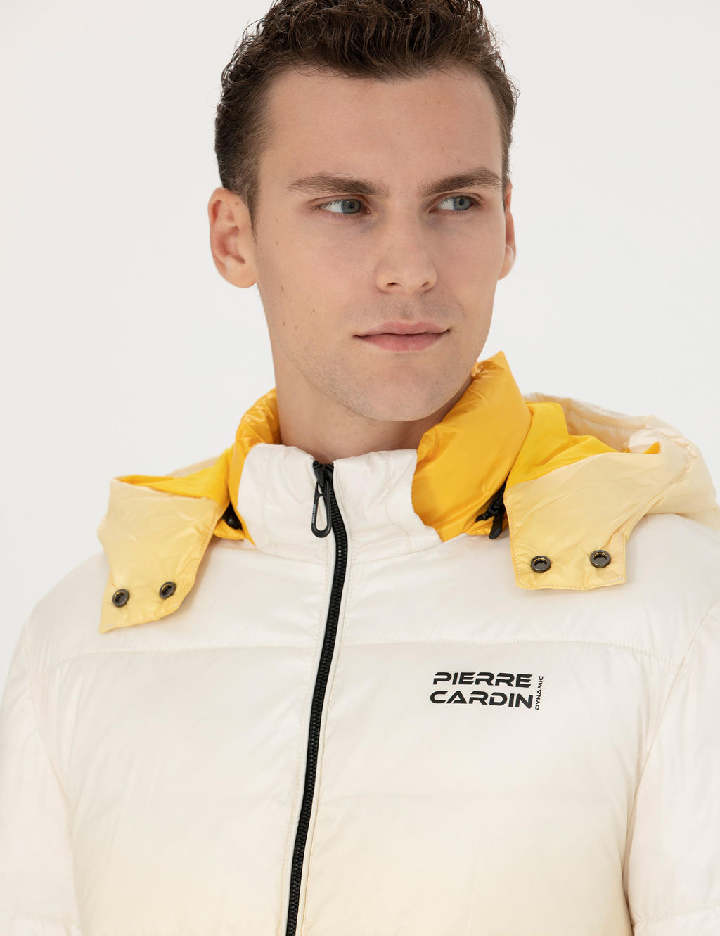 Sar_ Kap__onlu Spor Mont