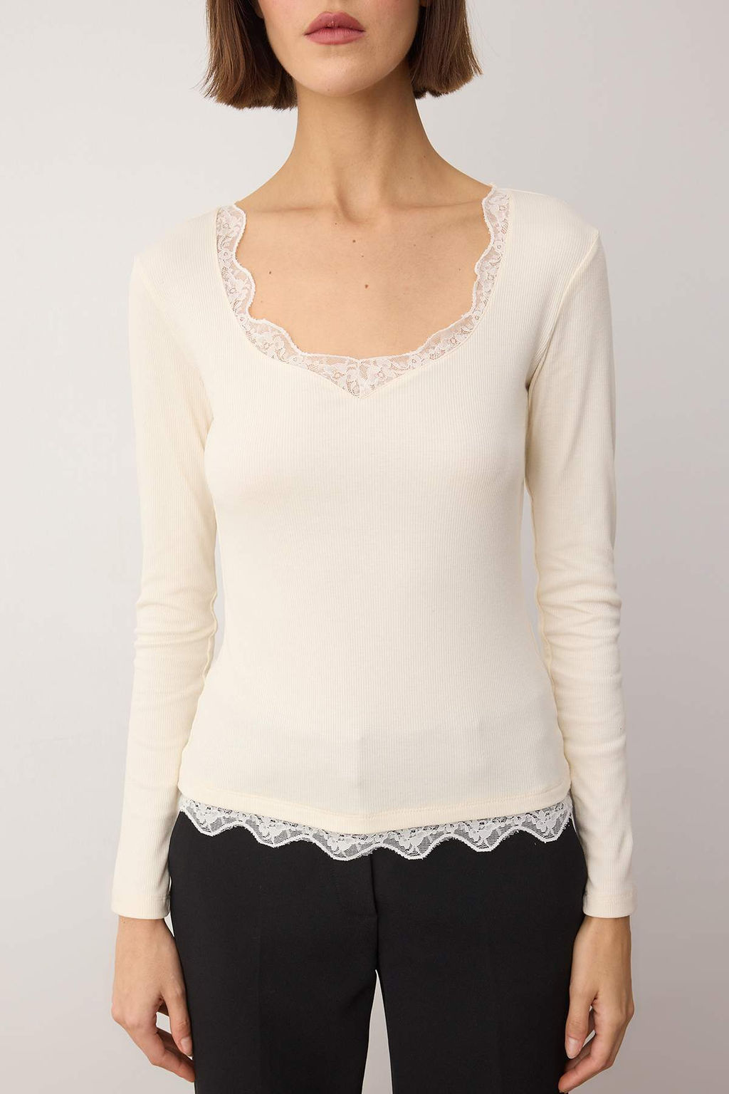 Ekru Fitilli Dantel Detayl? Fitted/Vucuda Oturan Orme Bluz TWOAW26BZ00302 - Trendyolmilla фото 3