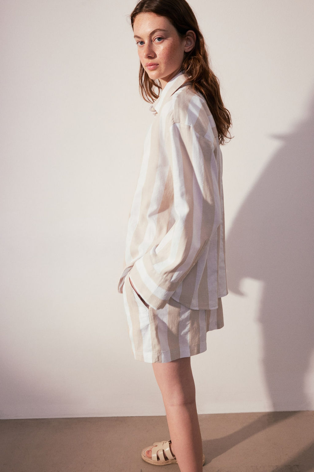 Camisa en mezcla de lino - H&m фото 4