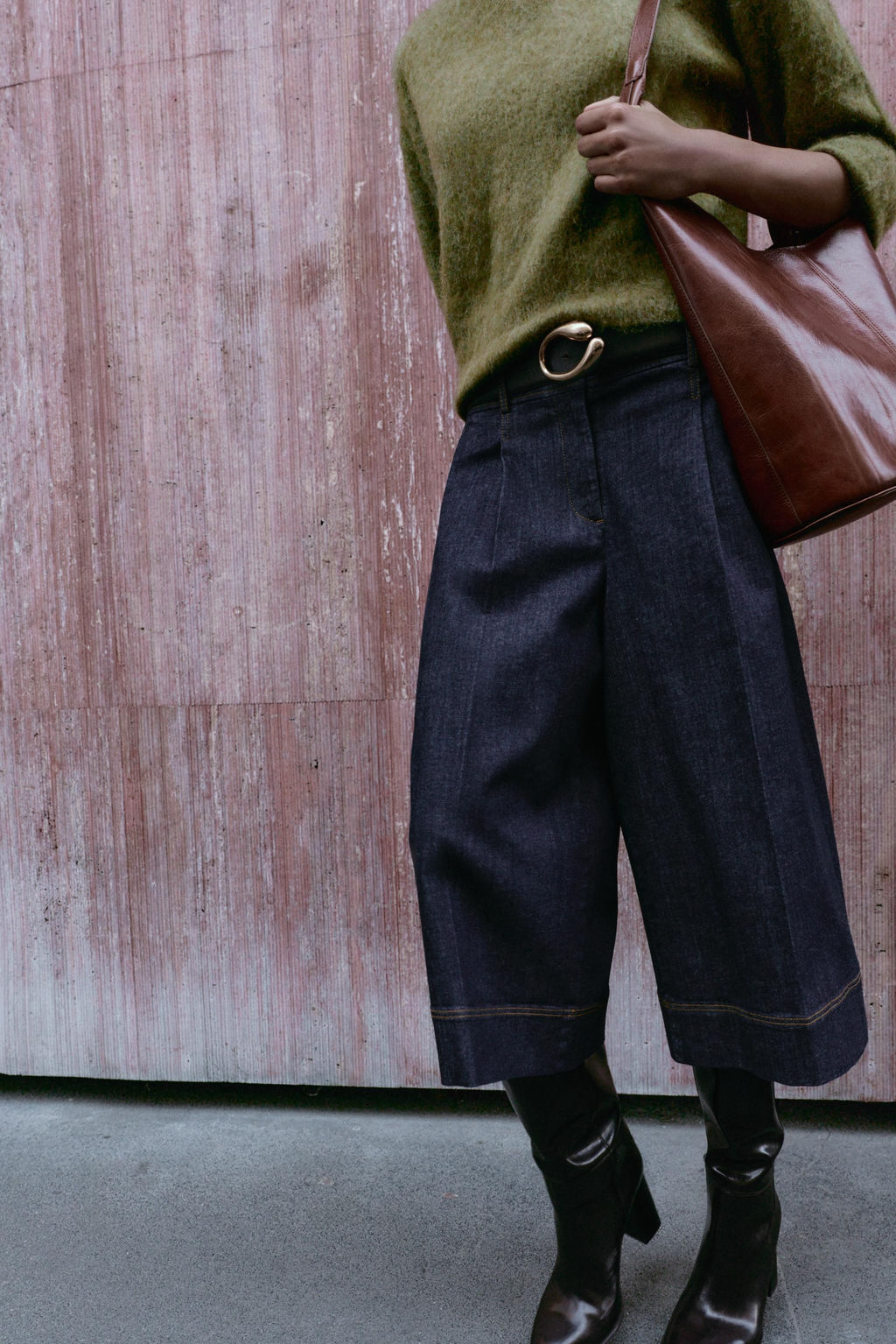 Z1975 LONG DENIM BERMUDA SHORTS WITH DARTS - Zara фото 2
