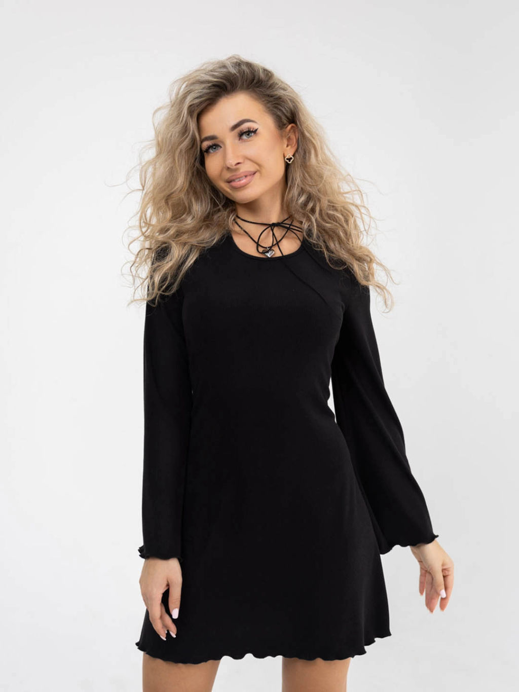 Платье женское, цвет черный