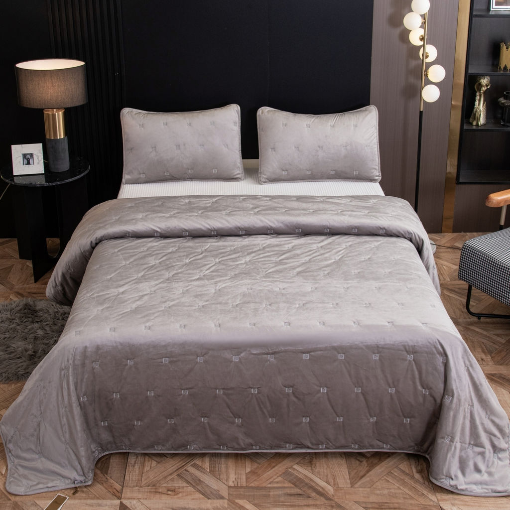 Велюровое покрывало Grande OVS013 240*260