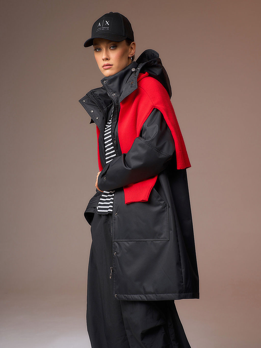 Плащ женский утепленный HOOPS, арт. 33136 фото 4