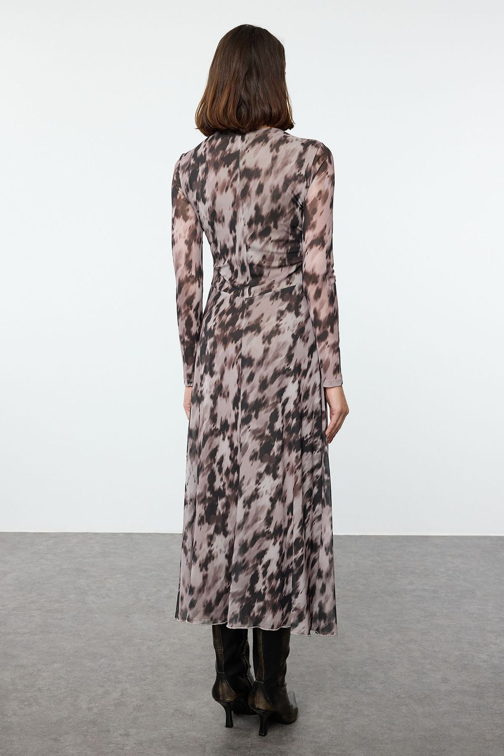 TRENDYOLMILLA Kahverengi Bask?l? Buzgu / Drape Maxi Orme Elbise TWOAW25EL00408 фото 7