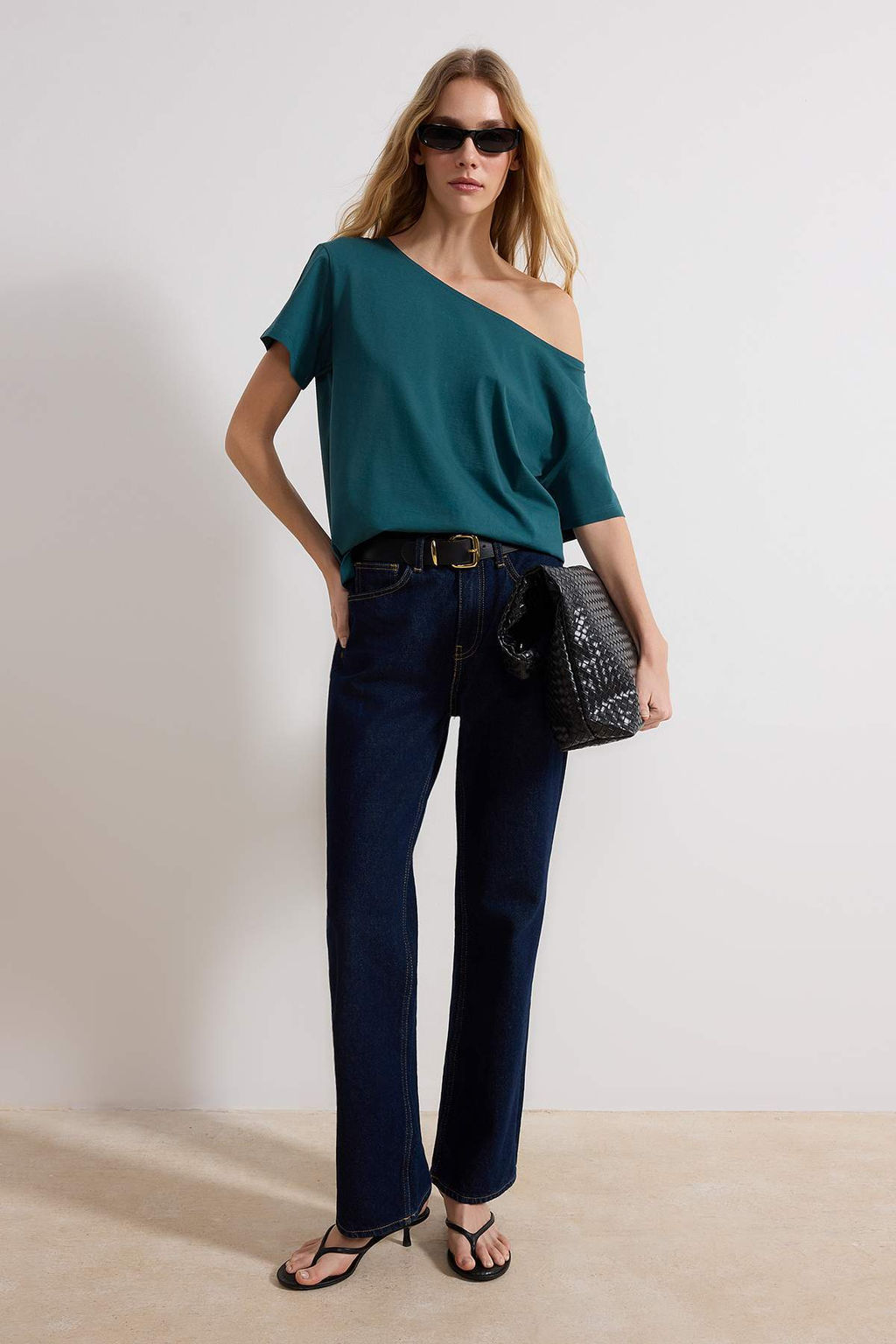 Zumrut Yesili %100 Pamuk Oversize/Genis Kal?p Kay?k Yaka Orme T-Shirt TWOSS20TS0140