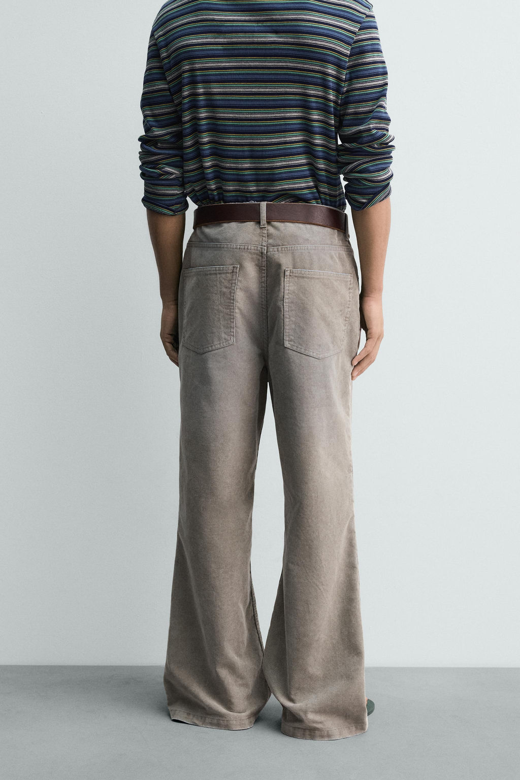 LIMITED EDITION FLARE FIT CORDUROY TROUSERS - Zara фото 13