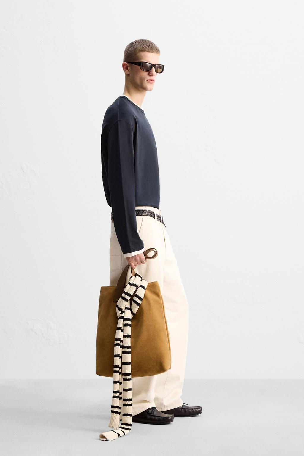 LIMITED EDITION CONTRAST NECK T-SHIRT - Zara фото 8