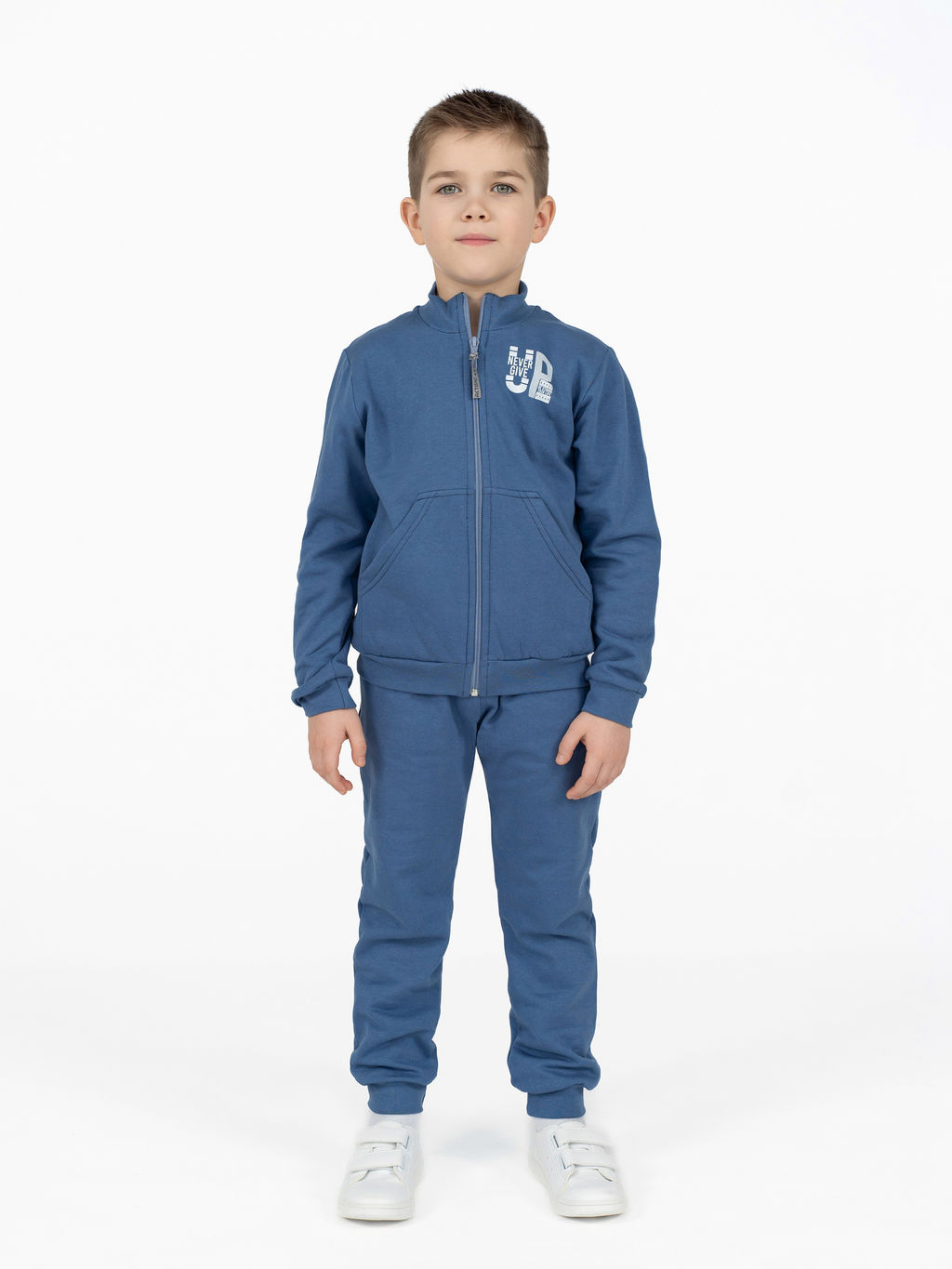 Костюм детский спортивный