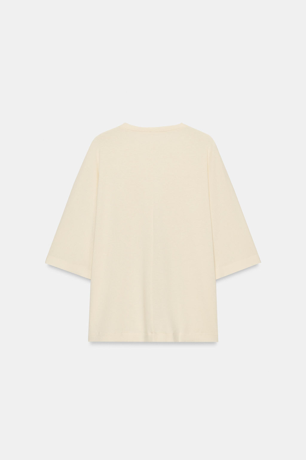 CAMISETA OVERSIZE FLUIDA / Mantequilla