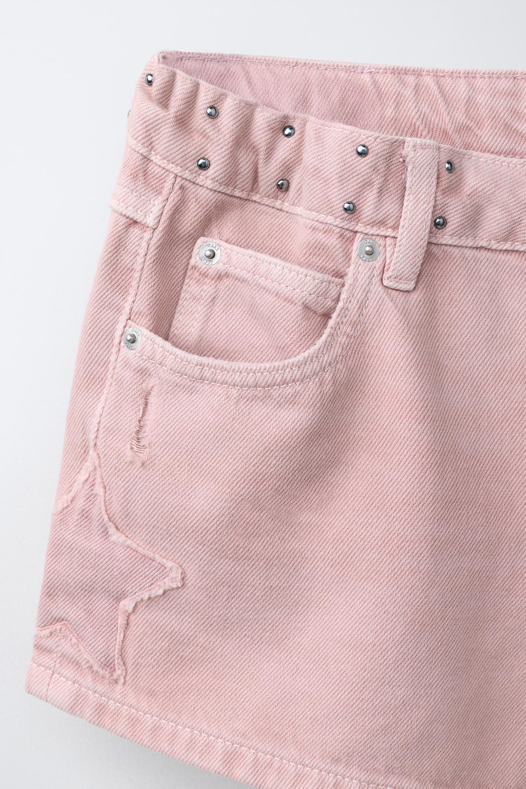 BERMUDA DENIM TACHAS PARCHE ESTRELLA / Rosa - Zara фото 4