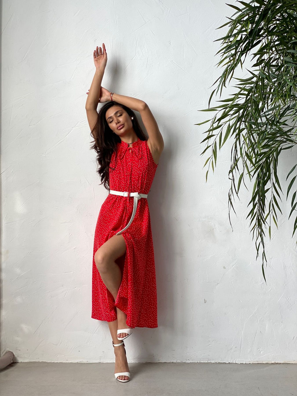 Платье, как из к/ф Красотка, красное в хаотичный горошек - Martichelli фото 36