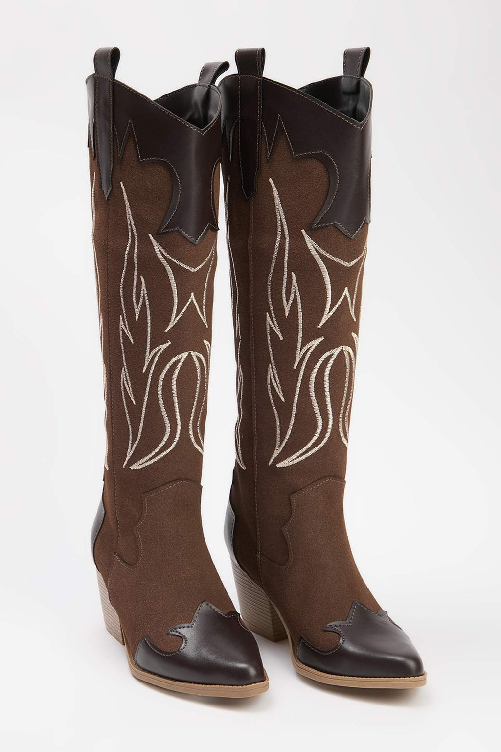 Siyah Isleme Detayl? Kad?n Kovboy Cizme TAKAW26CZ00044 - Trendyolmilla фото 7