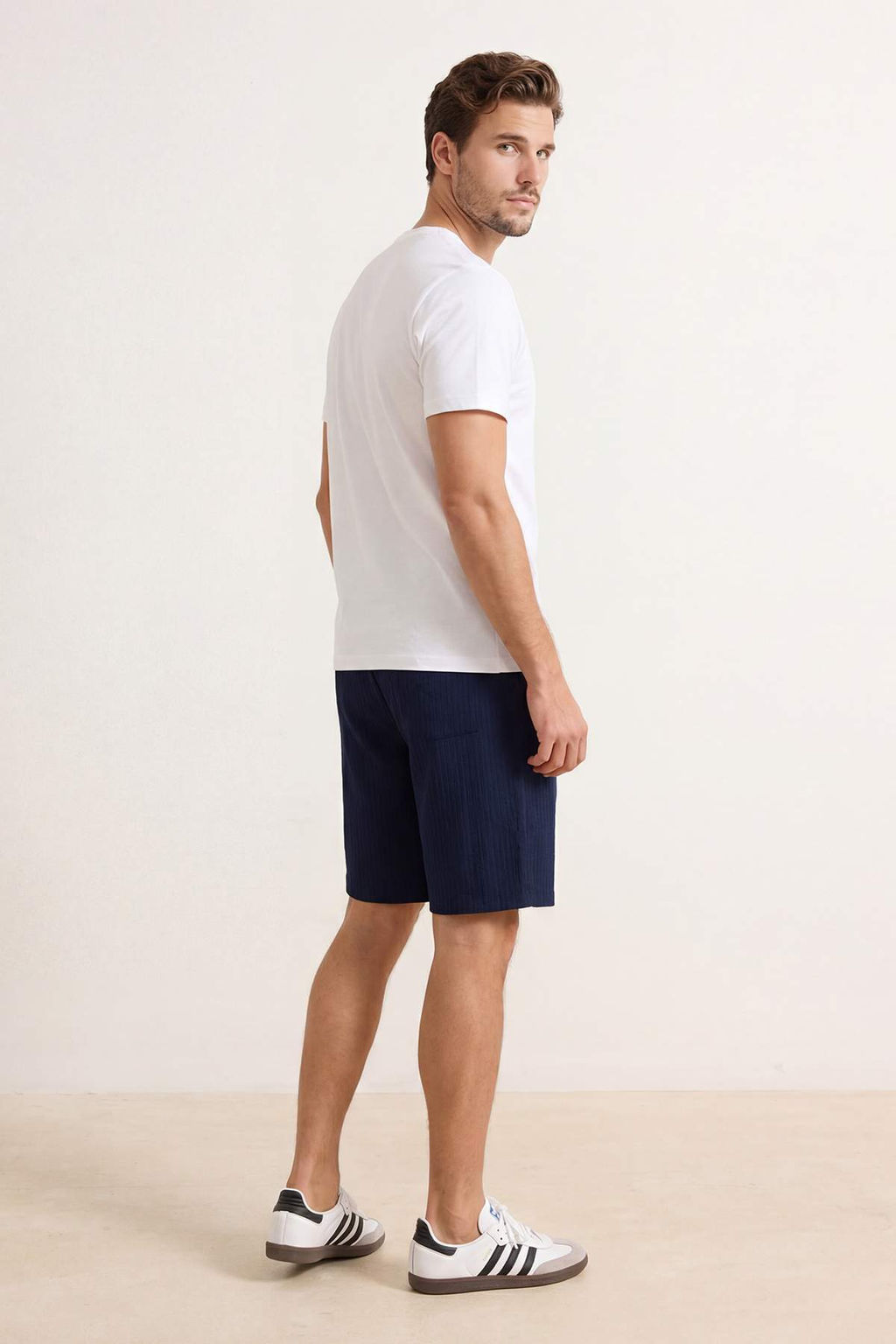 Lacivert Regular/Normal Kesim Dokulu Burumcuk Sort & Bermuda TMNSS26SR00002 - Trendyolmilla фото 3