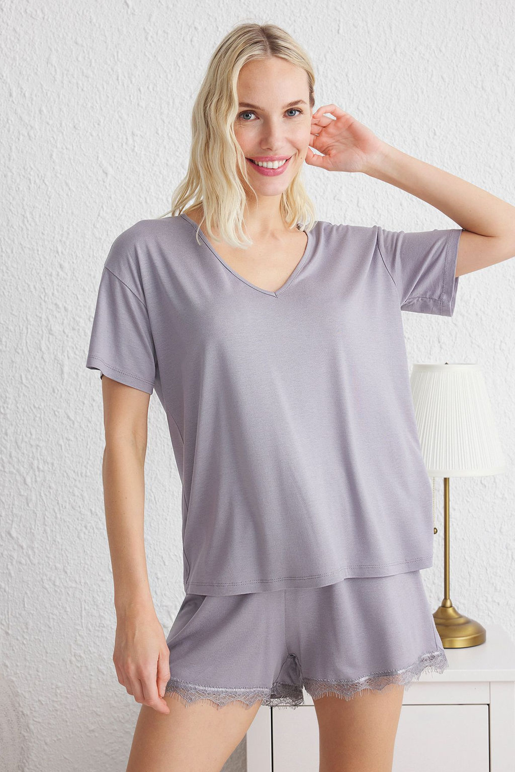 Trendyolmilla Siyah Dantel ve Baglama Detayl? Sortlu Orme Pijama Tak?m? THMSS25PT00012  фото 7