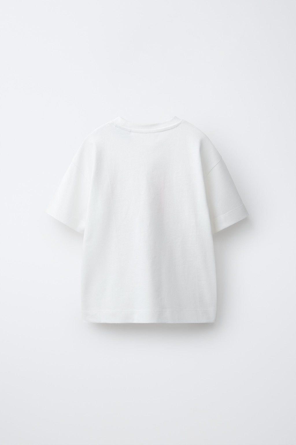 CAMISETA CAMISETA ESTAMPADO KPOP DEMON HUNTERS NETFLIX  / Blanco roto - Zara фото 3