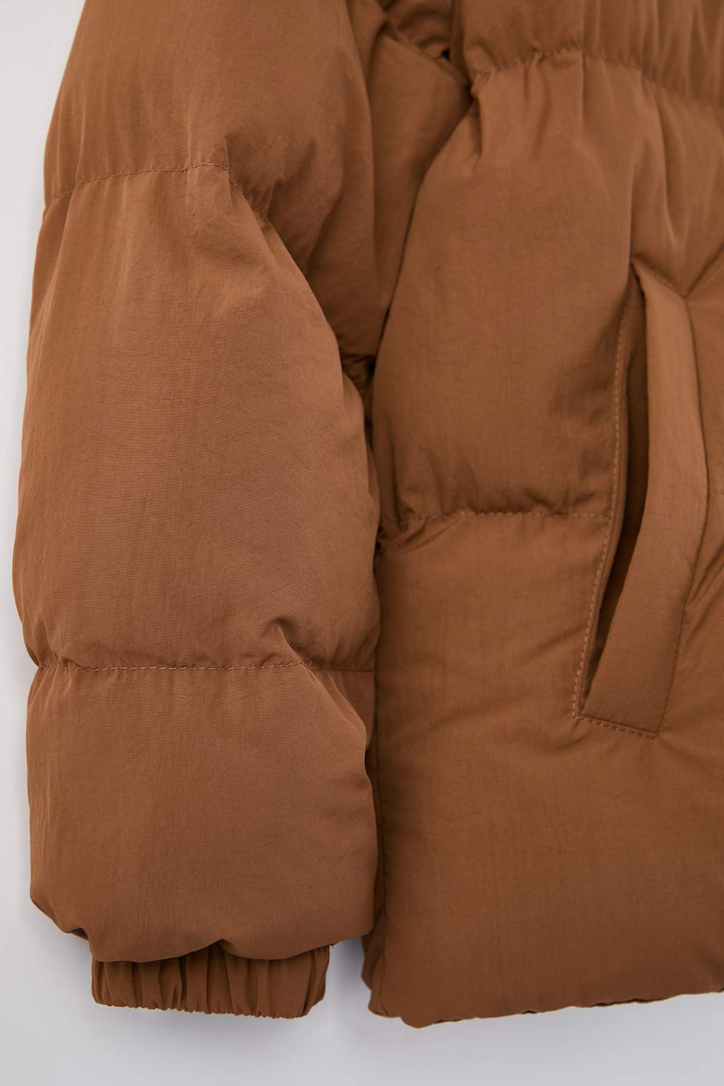 TRENDYOL MAN Erkek Ac?k Mavi Oversize Fit Kapusonlu Taslan K?sl?k Sisme Mont TMNAW25MO00005 - Trendyolmilla фото 17