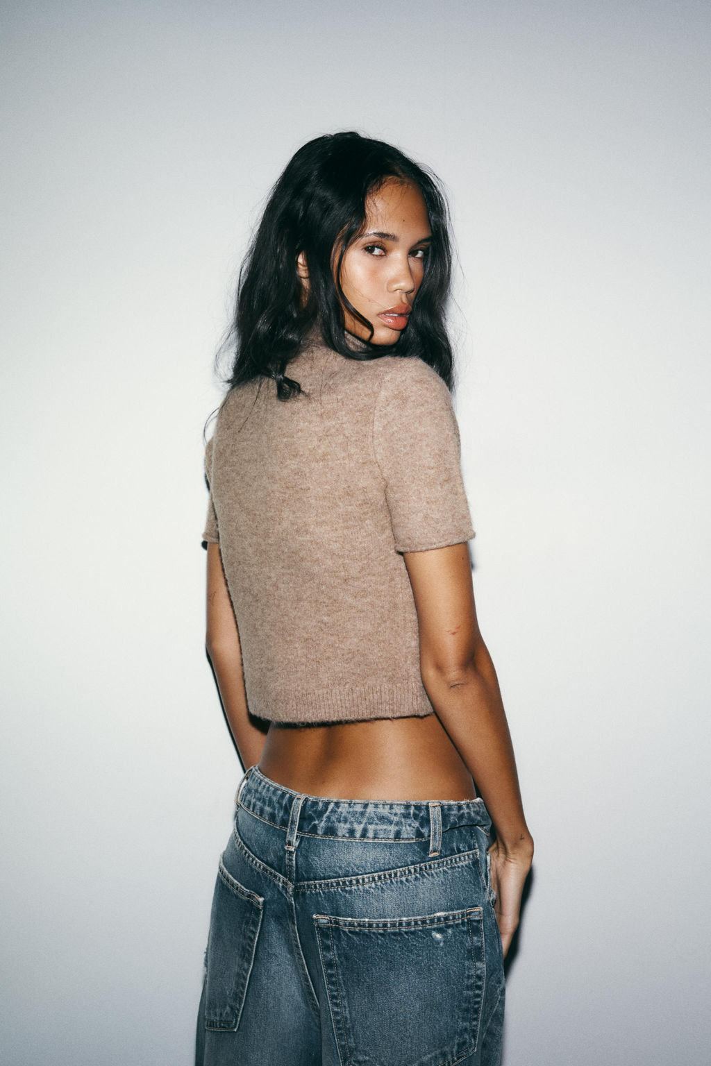 SOFT KNIT SHORT SLEEVE JUMPER - Zara фото 4
