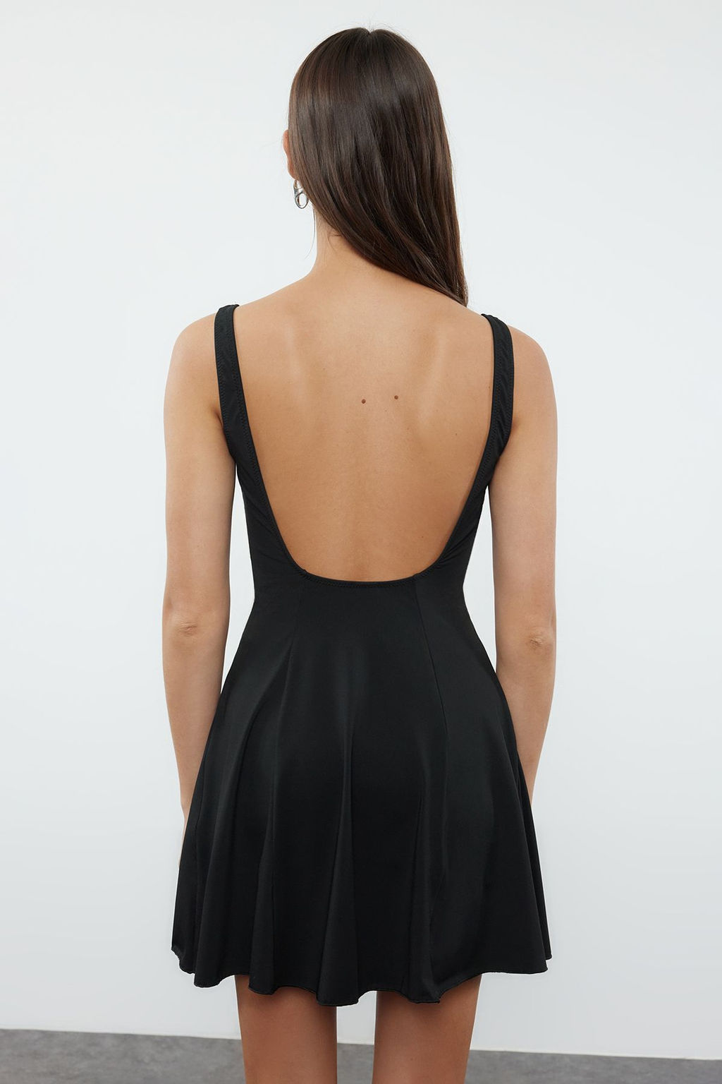 TRENDYOLMILLA Siyah Kare Yaka Etekli Mayo TBESS24MA00175 фото 11